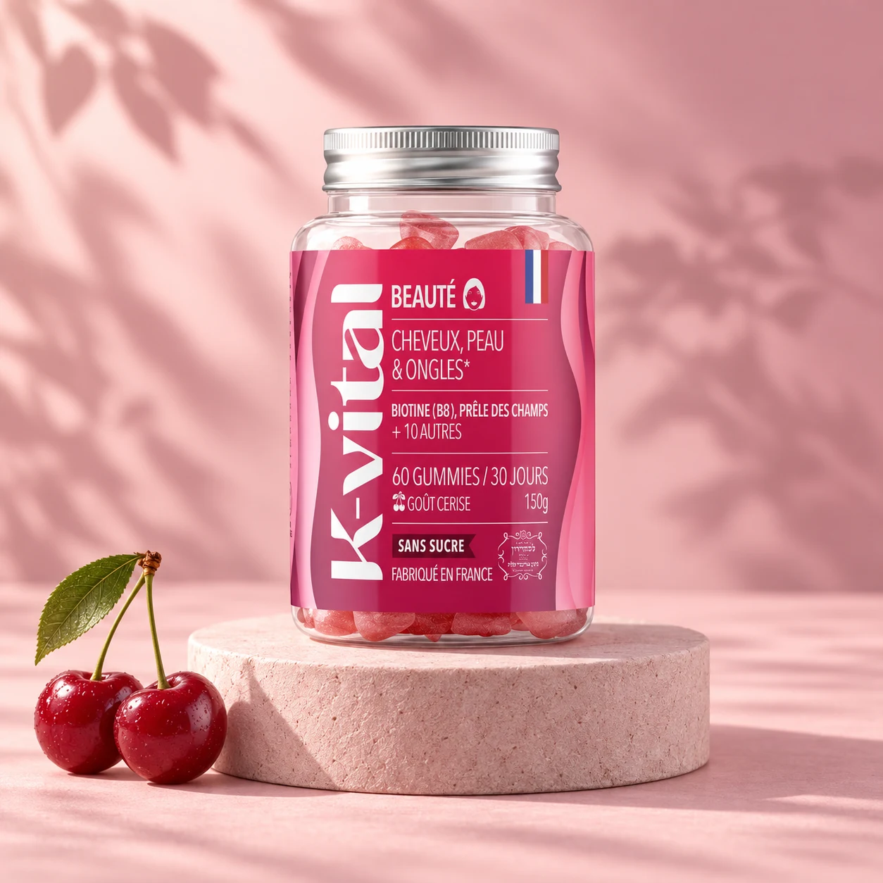 Pot de gummies Beauté K-Vital et cerises, mur rose